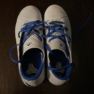 Adidas, indoor soccer cleats size 6 1/2